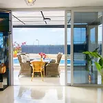 Callao Salvaje 3br With Heated Pool Outdoor Kitchen & Gas Bbq Stunning Views 아데제
