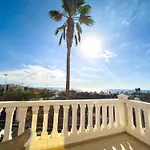 빌라 Callao Salvaje 3br With Heated Pool Outdoor Kitchen & Gas Bbq Stunning Views 아데제