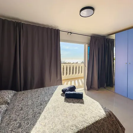 3br With Heated Pool, Outdoor Kitchen & Gas Bbq, Aircon, Stunning Views By Aqua Vista Tenerife וילה אדחה