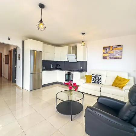 Callao Salvaje 3 Bedroom Heated Pool & Stunning Views Villa *