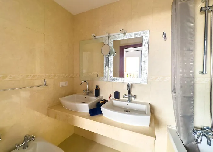 Callao Salvaje 3br With Heated Pool Outdoor Kitchen & Gas Bbq Stunning Views Costa Adeje (Tenerife)